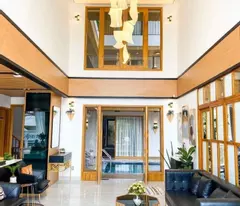 Tòa căn hộ cao cấp 6 tầng ,dòng tiền 3 tỷ/năm-Sơn Trà -Giá chỉ 43 tỷ.
