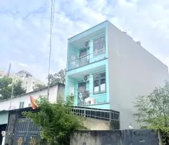 Bán Gấp Nhà, Mặt Tiền Đường số, DtSd 225m2,3 tầng, Dòng Tiền Tháng 25tr, Q2, chỉ 7,8toi