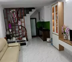 Bán nhà Khương Trung giá 6.2 tỷ, diện tích 30m2, 4 tầng, mặt tiền 3.5m