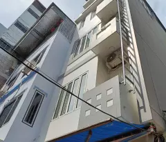 Bán nhà Trần Cung 50m2 -5 tầng, lô góc, 8 ngủ, giá 7.95 tỷ