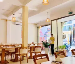 Cho Thuê Nhà Mặt Tiền Lê Văn Duyệt, P1, Bình Thạnh. DT:11m x 15m Trệt 2L_Giá 140 Triệu
