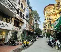 Chính chủ bán nhà riêng tại Ngõ 157 Phố Pháo Đài Láng, Đống Đa, Hà Nội, 25 tỷ, 48m2 Vừa ở vừa kinh