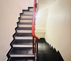 BÁN NHÀ CỔ NHUẾ 5 TẦNG 32M2 - Ô TÔ 7 CHỖ ĐỖ CỬA