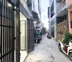 NHÀ 1/ CHIẾN LƯỢC, HẺM 4M, 30M2, 2 TẦNG 2PN GIÁ NHỈNH 3 TỶ