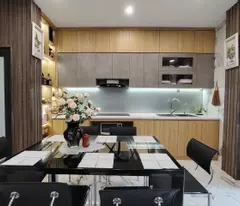 Bán nhà Bồ Đề Long Biên - 49m2 - GIá 8ty250. Thoáng trước sau, view siêu đẹp