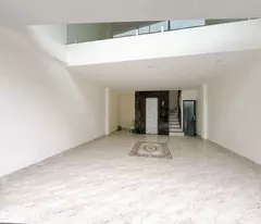SIÊU PHẨM NAM TỪ LIÊM.MT BỀ THẾ. GARA Ô TÔ. KD ĐỈNH. THANG MÁY 9.2 TỶ THÁCH THỨC THỊ TRƯỜNG