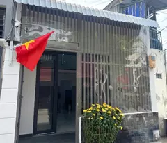 NHÀ Siêu Rẻ, Trường Thọ, Thủ Đức, HXH, DT 38m2 ( 4 x 9 ) 2T, Mới, ở Ngay, chỉ 3.05ty