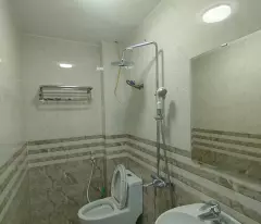 Bán nhà Vương Thừa Vũ giá 13 tỷ, diện tích 48m2, 5 tầng, mặt tiền 3.5m