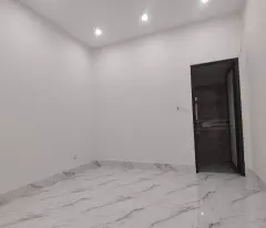 Bán nhà Vương Thừa Vũ giá 13 tỷ, diện tích 48m2, 5 tầng, mặt tiền 3.5m