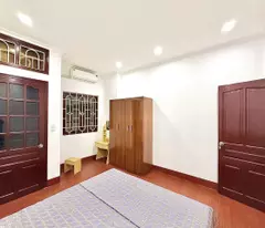 Bán nhà Khương Trung giá 6.8 tỷ, diện tích 32m2, 4 tầng, mặt tiền 3.5m