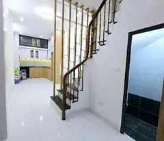Bán nhà Phố Hoàng Cầu, Nhà Hai Mặt, Gần Hồ, 57mx5T, Giá: 10.5 Tỷ, Lh: 0396935190.