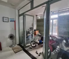 Nhà 2 lầu (4x13) mặt tiền nhánh Tân Chánh Hiệp 18, Quận 12 giá rẻ 4.25 tỷ