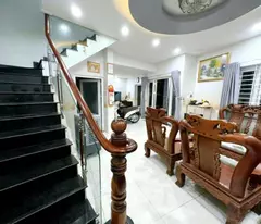 Bán nhà 48m2, 2 tầng, 3PN, 3WC, Linh Trung, Thủ Đức - 4.7 tỷ