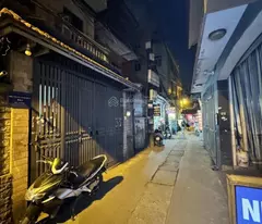 HIẾM NGUYỄN KHÁNH TOÀN 75m2 - 5 TẦNG, DÂN XÂY - LÔ GÓC - GARA Ô TÔ - Ô CHỜ THANG MÁY - 50M RA PHỐ