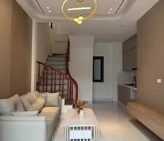 NHÀ HIẾM- Ô TÔ ĐỖ CỔNG - NHÀ MỚI CỨNG FULL NỘI THẤT