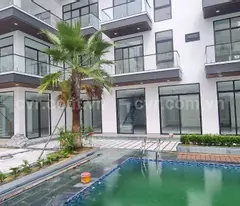 Bán Biệt Thự Hồ Bơi 16 Phòng Ngủ Gần Biển