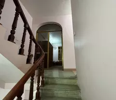 Cho thuê nhà Âu Cơ, Tây Hồ, Hà Nội- Nhà rộng thoáng mát-HĐ lâu dài