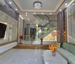 Nhà Phố hiện đại, 4 tầng, 50,7m2, ngay Chợ Phú Xuân, 1627 Huỳnh Tấn Phát, Phú Mỹ,