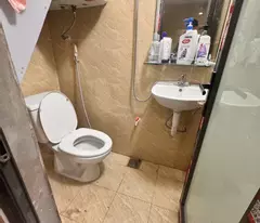 Cần bán căn nhà 2 tầng ở vĩnh hưng, nguyễn khoái.