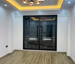 Bán nhà Thanh Lân giá 5.7 tỷ, diện tích 30m2, 5 tầng, mặt tiền 5m