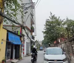 Bán nhà Thanh Lân giá 5.7 tỷ, diện tích 30m2, 5 tầng, mặt tiền 5m
