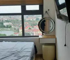 Bán gấp căn hộ chung cư 62m2, 2PN, 2WC tại Chung cư La Fortuna, 2,4x tỷ