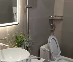 Bán gấp căn hộ chung cư 62m2, 2PN, 2WC tại Chung cư La Fortuna, 2,4x tỷ