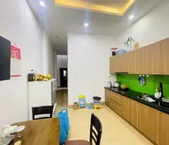 Bán nhà Dòng Tiền đường Phạm Cự Lượng - Ngay Cầu Rồng - Ô tô đỗ cửa.