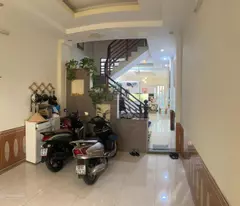 Tôi Chính chủ bán nhà Quang Trung, trung tâm quận Gò Vấp, nhà nở hậu, hẻm xe tải. Giá 9,05 tỷ