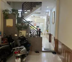 Tôi Chính chủ bán nhà Quang Trung, trung tâm quận Gò Vấp, nhà nở hậu, hẻm xe tải. Giá 9,05 tỷ