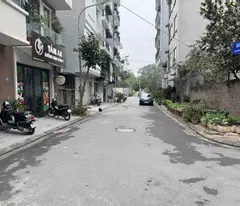 Bán 90m2 nhà 5 tầng ngõ 74 Phố Gia Thượng, Long Biên. Ngay sát Khai Sơn Hill và Trường Quốc Tế Pháp