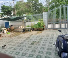 Bán đất xây biệt thự 300m  tại phường Hiệp Hòa . Tp Biên Hòa . Đồng Nai . 
có sẵn nhà cấp 4 .