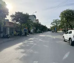 Chuyển công tác bán 140m2 đất mặt phố Nguyễn Khiêm Ích, KĐT 31ha Trâu Quỳ. View doanh trại Quân Đội