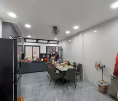 **K.hu V.ip,Mặt Tiền KD Khu Phan Xích Long–Nhà Mới Đẹp Full Nội Thất-89m2 Nở Hậu-Xíu 16Tỷ