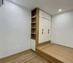 BÁN NHÀ ĐƯỜNG ĐÀO TẤN LINH LANG 40M2, Ô TÔ ĐỖ CỬA, NỘI THẤT NHẬP, CHỈ 7 TỶ!