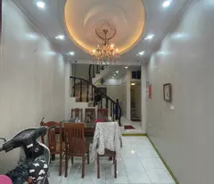 Bán nhà Láng Hạ, 40 m2, ngõ thông, 4 tầng, giá chỉ 7.9 tỷ