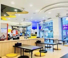 Cho Thuê Nhà GÓC 2 Mặt Tiền 03 Út Tịch, Phường 04, Quận Tân Bình, TPHCM.