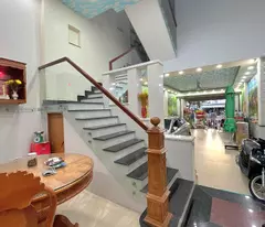 Nhà đẹp 4 tầng, Đỗ Xuân Hợp, PLB, xe hơi trong nhà, 100m2, ngang 5m, nhỉnh 8ty