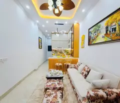Nhà đẹp 5 tầng, 3PN, Hoàng Mai, 28m², nội thất cao cấp, chỉ 5.5 tỷ
