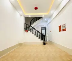 Bán Nhà ĐỊNH CÔNG, 39m², 6 Tầng, Ô Tô Đỗ Cửa, Kinh Doanh Đỉnh Cao, Chỉ 7.2 Tỷ