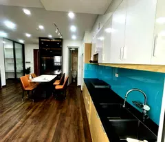 Bán gấp CH  góc Tòa  CT2B  Khu đô thị Mễ Trì Hạ, Nam Từ Liêm , DT 85 m2- 2PN. Giá 4,985 tỷ.