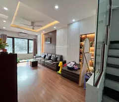 Bán nhà Phạm Văn Đồng, 65m2, 5tầng, phân lô, lô góc 3 mặt ngõ ôtô tránh - 19tỷ