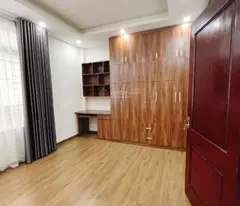 Phạm Văn Đồng - lô góc dân xây - 20m ra phố lớn hàng xóm kđt TP Giao Lưu - 5 tầng giá 7,38 ty
