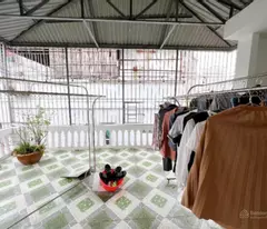 Phạm Văn Đồng - lô góc dân xây - 20m ra phố lớn hàng xóm kđt TP Giao Lưu - 5 tầng giá 7,38 ty
