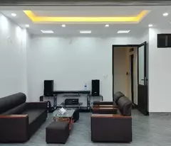 Bán nhà riêng vừa ở vừa kinh doanh 5 tầng, 4PN, 4WC, 55m2, giá 9 tỷ tại Phố Hoàng Cầu, Đống Đa, Hà
