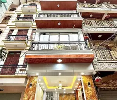 Bán tòa nhà 6 tầng thang máy, dt 40m2 Xuân La - Tây Hồ - giá nhỉnh 15 Tỷ