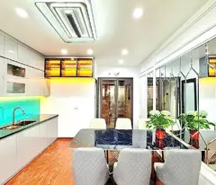 Bán tòa nhà 6 tầng thang máy, dt 40m2 Xuân La - Tây Hồ - giá nhỉnh 15 Tỷ