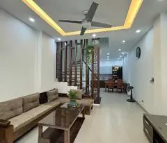 BÁN NHÀ NGUYỄN VĂN CỪ 35M2* 5 TẦNG* 6.5 TỶ, FULL NỘI THẤT, Ô TÔ ĐỖ CỬA