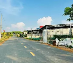 MẶT TIỀN NHỰA 16M THỔ CƯ GIÁ 490 TRIỆU 750M2(15X50) SỔ RIÊNG, NGAY KCN BECAMEX, GẦN TRƯỜNG CHỢ