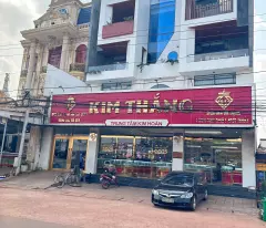 Tôi cần tiền bán gấp 875m2(25x35m) sổ riêng thổ cư giá 268 triệu vị trí đẹp sau chợ QL13 vào 2 phút
